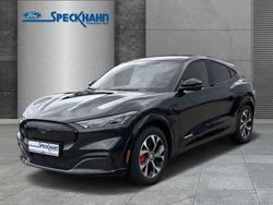 Grau Neu 2024 Ford Mustang Mach-E Premium SUV | 46.900 € (Etwas zu teuer)
