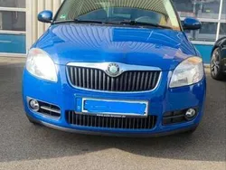 Blau Gebraucht 2009 Skoda Fabia Kleinwagen | 1.500 € (Guter Preis)