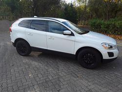 Weiß Gebraucht 2011 Volvo XC60 SUV | 9.499 €