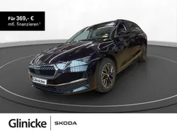 Schwarzmagic perleffekt Gebraucht 2024 Skoda Octavia Kombi | 30.880 € (Guter Preis)