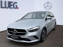 Metalliclack hightechsilber Gebraucht 2024 Mercedes B200 Advanced Van / Kleinbus | 31.890 € (Guter Preis)