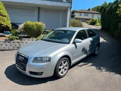 Silber Gebraucht 2007 Audi A3 Attraction Limousine | 2.000 € (Superpreis)