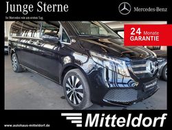 Schwarz Gebraucht 2023 Mercedes V300 Avantgarde Edition Van / Kleinbus | 65.980 € (Etwas zu teuer)