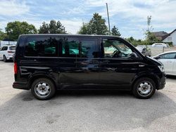 Schwarz Gebraucht 2016 VW T6 Van | 15.900 € (Superpreis)