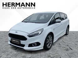 Frostweiß (weiß) Gebraucht 2018 Ford S-MAX ST-Line Van / Kleinbus | 17.999 € (Etwas zu teuer)