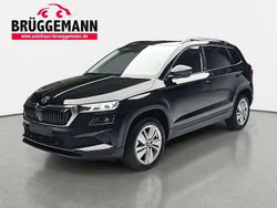 Schwarz Neu 2025 Skoda Karoq Selection SUV | 34.890 € (Fairer Preis)