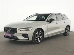 Birch light Gebraucht 2022 Volvo V60 Plus Kombi | 31.555 € (Fairer Preis)