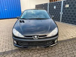 Lack onyx schwarz/deckende lac Gebraucht 2002 Peugeot 206 CC Cabrio | 1.450 € (Fairer Preis)