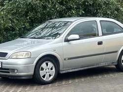 Silber Gebraucht 1998 Opel Astra Comfort Limousine | 1.775 € (Fairer Preis)