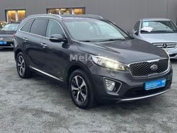 Grau Gebraucht 2015 Kia Sorento Spirit SUV | 15.500 € (Fairer Preis)