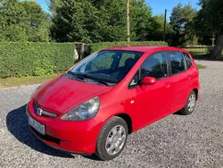 Rot Gebraucht 2005 Honda Jazz Cool Kleinwagen | 1.200 € (Guter Preis)