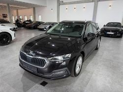 Schwarz Gebraucht 2020 Skoda Octavia First Edition Kombi | 14.950 €