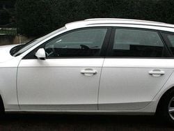 Weiß Gebraucht 2011 Audi A4 Attraction Kombi | 5.850 € (Guter Preis)