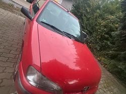 Rot Gebraucht 1997 Peugeot 106 Kleinwagen | 650 €