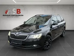 Schwarz Gebraucht 2015 Skoda Superb Exclusive Kombi | 11.850 € (Fairer Preis)