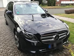Schwarz Gebraucht 2018 Mercedes E450 Kombi | 29.999 € (Fairer Preis)