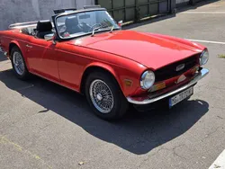 Rot Gebraucht 1972 Triumph TR6 Cabrio | 28.500 €
