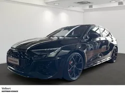 Mythosschwarz metallic Gebraucht 2023 Audi RS3 Sportback Ambiente Kleinwagen | 59.990 € (Superpreis)