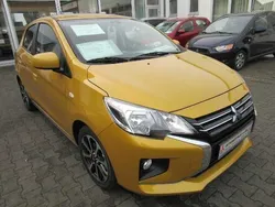 Gelb Neu 2025 Mitsubishi Space Star Select+ Limousine | 17.990 €