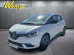 Perlmuttweiß Gebraucht 2022 Renault Scénic IV Techno Van / Kleinbus | 19.990 € (Fairer Preis)