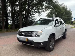 Weiß Gebraucht 2017 Dacia Duster SUV | 7.900 € (Etwas zu teuer)