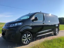 Schwarz Gebraucht 2017 Citroën Spacetourer Van | 15.900 € (Etwas zu teuer)