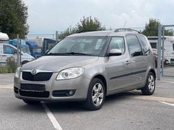 Grau Gebraucht 2008 Skoda Roomster Kombi | 3.999 € (Fairer Preis)