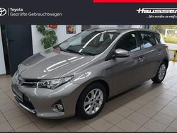 Avantgardebronze metallic Gebraucht 2014 Toyota Auris Edition Limousine | 10.840 € (Fairer Preis)