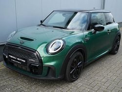 Grün Gebraucht 2021 Mini John Cooper Works Kleinwagen | 27.800 € (Guter Preis)