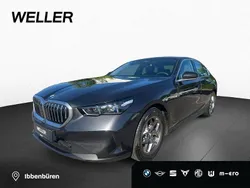 Sophistograu (grau) Gebraucht 2024 BMW 520 Comfort Edition Limousine | 49.450 € (Superpreis)