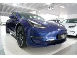 Deep blue (metallic) Gebraucht 2022 Tesla Model 3 Performance Limousine | 34.450 € (Fairer Preis)