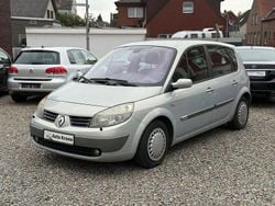 Silber Gebraucht 2003 Renault Scénic Authentique Van / Kleinbus | 2.700 € (Teuer)