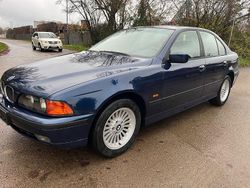 Blau Gebraucht 1997 BMW 523 Limousine | 1.650 €