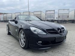 Schwarz Gebraucht 2007 Mercedes SLK350 Cabrio | 27.599 €