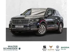 Moonlight blue perleffekt Gebraucht 2022 VW Touareg Atmosphere SUV | 46.455 € (Fairer Preis)