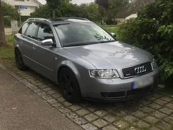 Silber Gebraucht 2002 Audi A4 Kombi | 1.000 € (Superpreis)