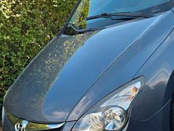 Grau Gebraucht 2010 Hyundai i30 Classic Kombi | 2.499 € (Guter Preis)