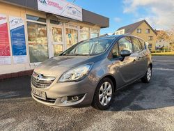 Grau Gebraucht 2014 Opel Meriva Edition Van / Kleinbus | 7.800 € (Fairer Preis)