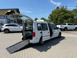 Weiß Gebraucht 2017 VW Caddy Maxi Van / Kleinbus | 12.500 € (Teuer)