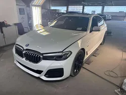 Alpinweiss iii Gebraucht 2022 BMW 545e M Sport Limousine | 44.775 € (Etwas zu teuer)