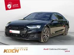 Mythosschwarz metallic Gebraucht 2021 Audi S8 Ambiente Limousine | 89.890 € (Guter Preis)