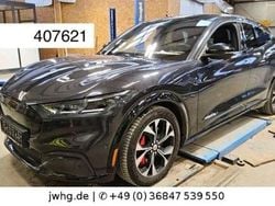 Grau Gebraucht 2022 Ford Mustang Mach-E Extended Range SUV | 22.750 € (Superpreis)