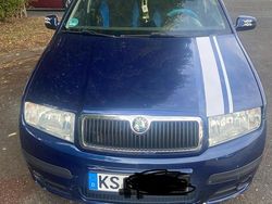 Blau Gebraucht 2006 Skoda Fabia Kleinwagen | 1.900 € (Fairer Preis)
