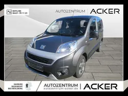 Grau Gebraucht 2023 Fiat Fiorino Van / Kleinbus | 17.580 € (Etwas zu teuer)