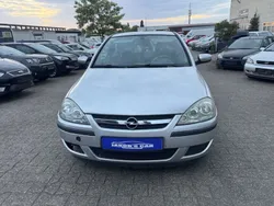 Silber Gebraucht 2004 Opel Corsa Limousine | 800 € (Guter Preis)