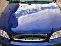 Blau Gebraucht 2002 Volvo V40 Kombi | 350 € (Superpreis)