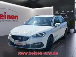 Weiß Gebraucht 2024 Seat Leon Style Limousine | 26.980 € (Fairer Preis)