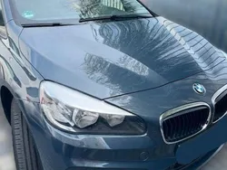 Grau Gebraucht 2017 BMW 216 Active Tourer Advantage Van / Kleinbus | 14.700 € (Fairer Preis)