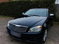 Blau Gebraucht 2007 Mercedes C200 Limousine | 6.900 €