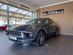 Grau Gebraucht 2023 Porsche Macan S SUV | 54.890 €